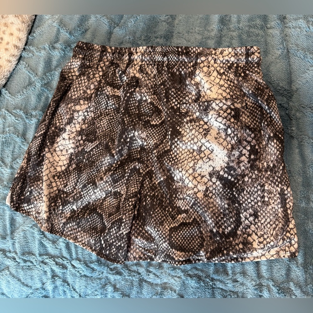 YoungLA Men’s Snake-Print Reversible Python Mesh … - image 2